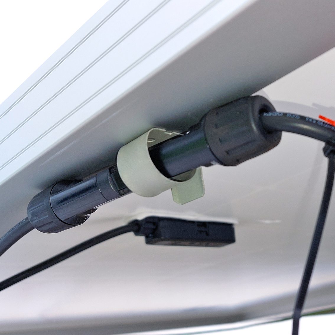 Suporte p/ conector fotovoltaico MC4